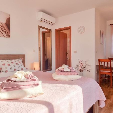 Santo Apartment Novigrad  Ngoại thất bức ảnh